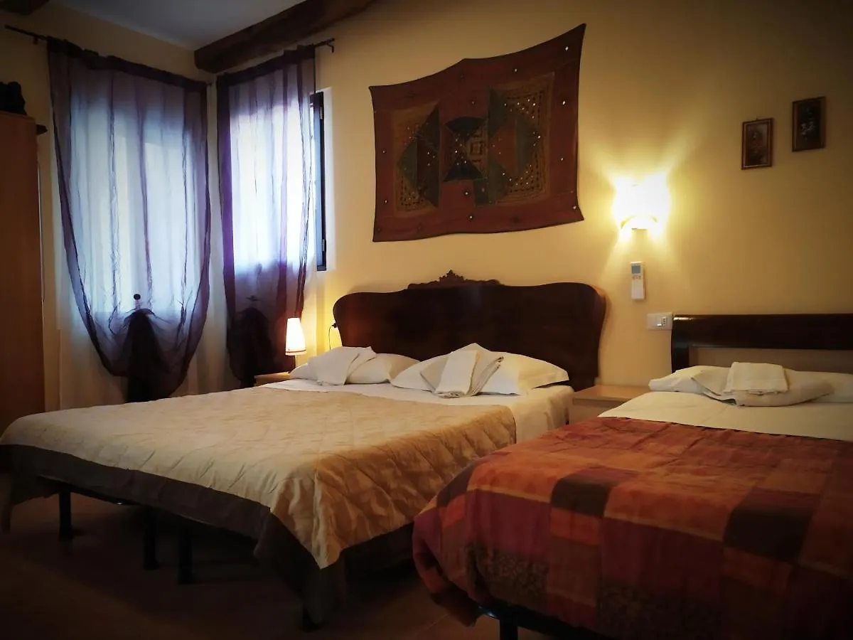 Ca Tron Apartment Next To Rialto Bridge Venice